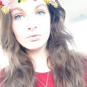 Meet your Posher, Maya